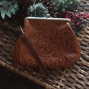 Patricia Nash Pouch Excellent